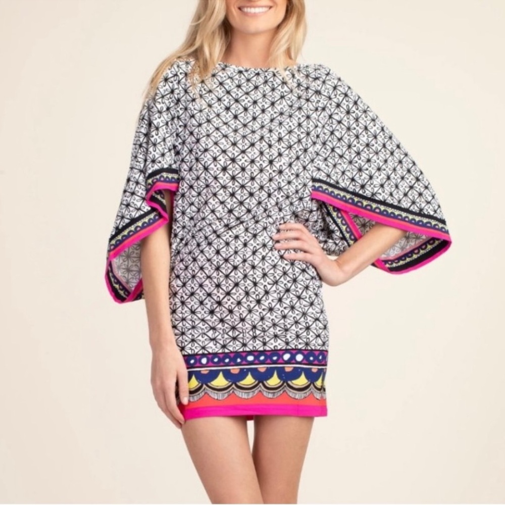 Trina Turk White Black Geo Print Swim Coverup with Pink Trim